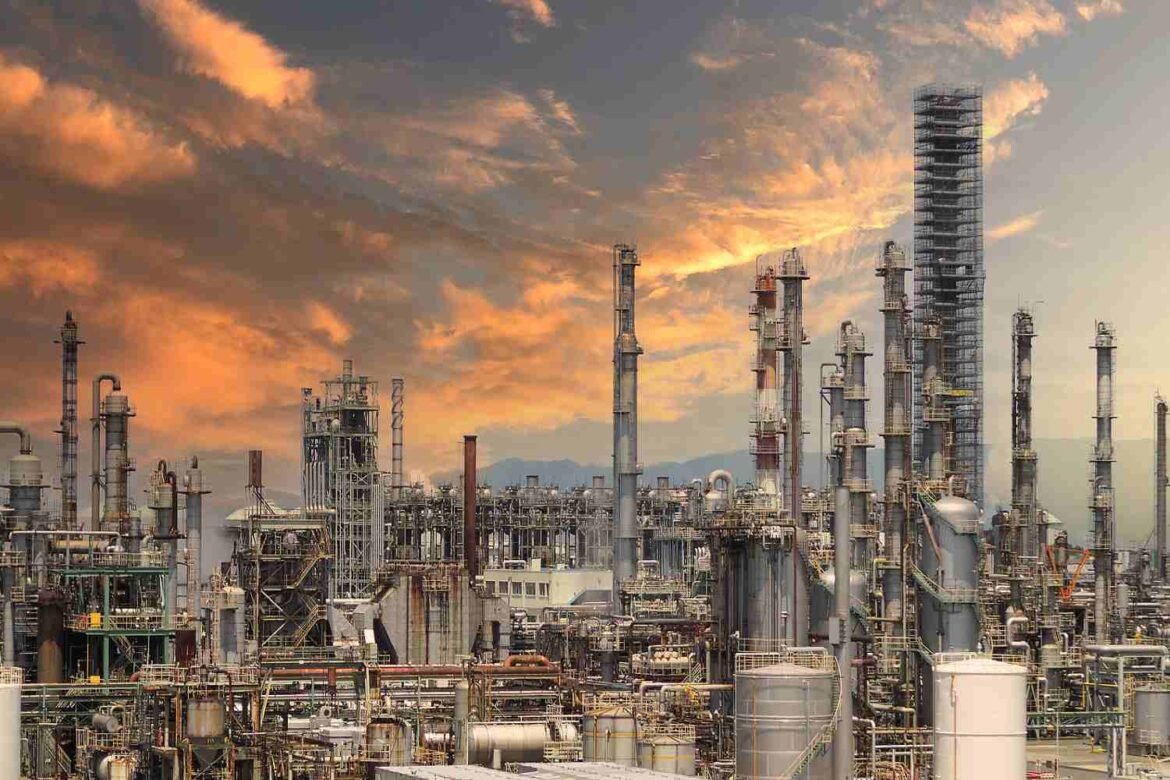 Nigeria Targets $20 Billion FDI in 2026 as Dangote Refinery Shields Economy From Global Energy Collapse